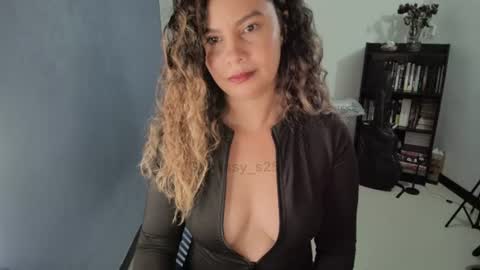 irina online show from 07-05-26, 04:19