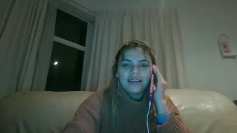 Snapshot of iris__666 chatting on 10-28-25, 10:45 Iris 666 online show from 10-28-25, 10:45