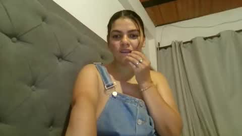 Snapshot of iris__666 chatting on 05-12-26, 04:20 Iris 666 online show from 05-12-26, 04:20