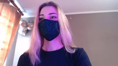 Lily online show from 11-17-25, 10:32