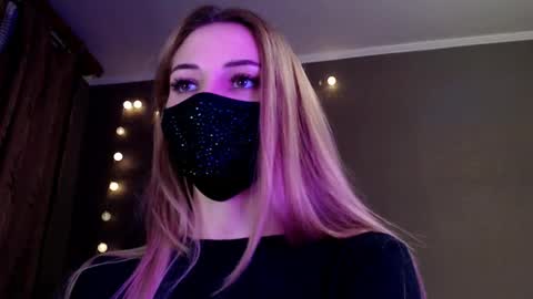 Lily online show from 01-09-26, 03:48