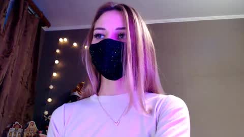 Lily online show from 01-10-26, 02:41