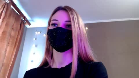 Lily online show from 02-03-26, 01:27