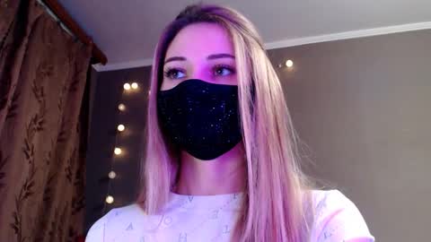 Lily online show from 02-06-26, 03:15