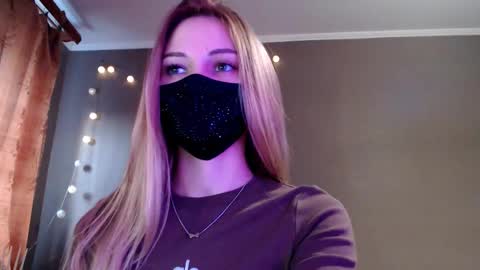 Lily online show from 03-07-26, 03:31