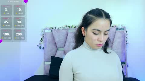Snapshot of iris_mandarinne chatting on 05-24-26, 05:18 Iris online show from 05-24-26, 05:18