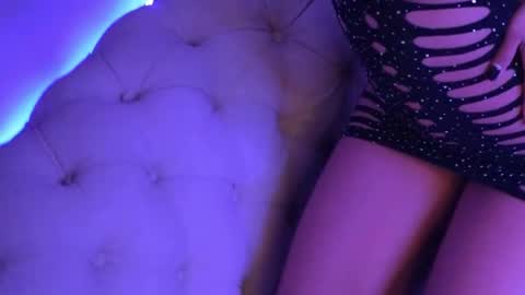 Iris online show from 02-14-25, 11:20