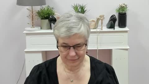 Snapshot of iris_xdesire chatting on 03-02-26, 06:58 I R I S online show from 03-02-26, 06:58