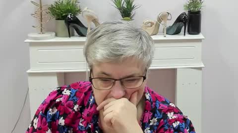 Snapshot of iris_xdesire chatting on 03-09-26, 07:01 I R I S online show from 03-09-26, 07:01