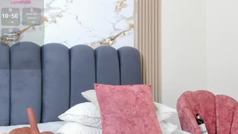 Iris online show from 04-22-26, 12:57