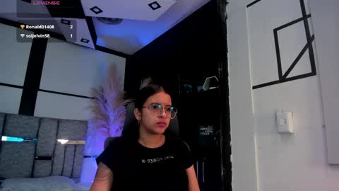 Iris Fyre  online show from 05-21-26, 12:23