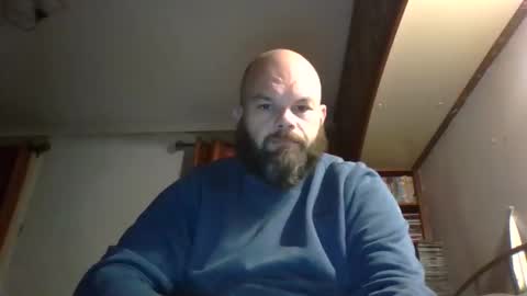 Snapshot of irishadz chatting on 10-12-25, 02:21 irishadz online show from 10-12-25, 02:21