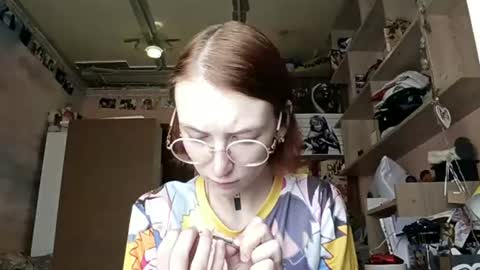 Snapshot of irispleil chatting on 06-17-26, 10:17 Iris online show from 06-17-26, 10:17