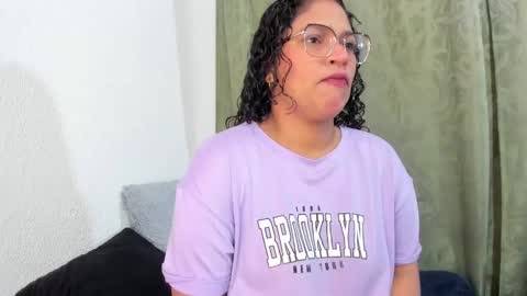 Snapshot of iriss_25 chatting on 02-25-25, 01:17 iris online show from 02-25-25, 01:17