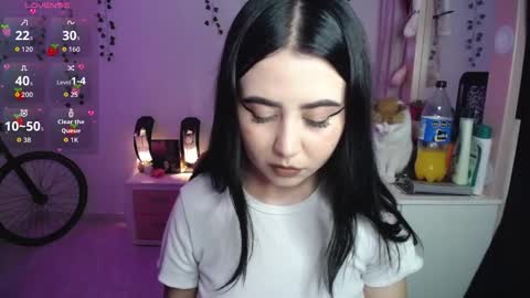 Snapshot of iriss_sky chatting on 02-04-26, 06:08 Iris online show from 02-04-26, 06:08