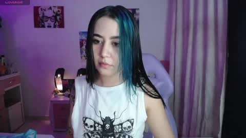 Snapshot of iriss_sky chatting on 05-19-26, 04:41 Iris online show from 05-19-26, 04:41