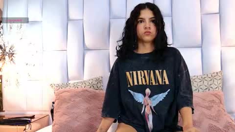 Iris online show from 11-25-25, 11:32