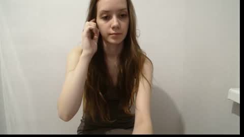 irma_b2004 online show from 06-14-26, 08:00