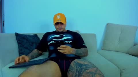 Iron online show from 10-06-25, 04:32