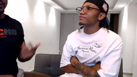 Yandi Alpha Locker Room online show from 07-18-26, 12:48