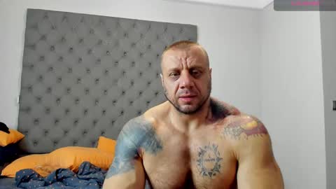 Snapshot of ironhulk22 chatting on 03-14-26, 08:31 ironhulk22 online show from 03-14-26, 08:31