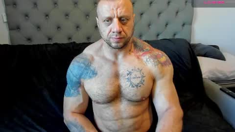 Snapshot of ironhulk22 chatting on 06-20-26, 10:40 ironhulk22 online show from 06-20-26, 10:40