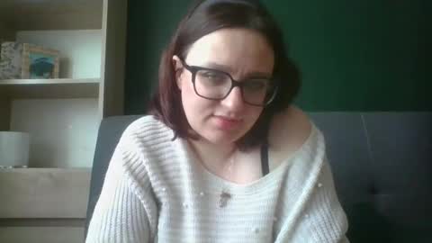 Snapshot of irresistibleparis chatting on 05-05-26, 05:37 Paris online show from 05-05-26, 05:37