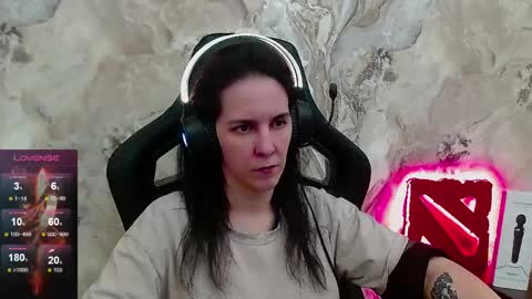 Irwi Tomboy online show from 04-18-26, 06:12