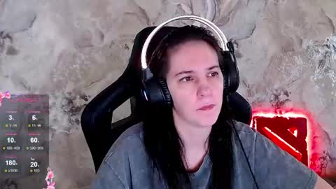 Snapshot of irwi_tomboy chatting on 06-14-26, 09:55 Irwi Tomboy online show from 06-14-26, 09:55