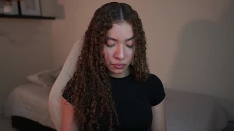 isa_____ online show from 02-10-26, 01:53