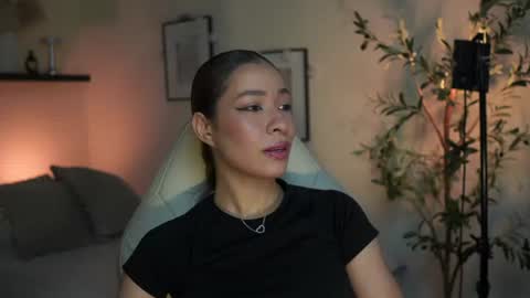 Snapshot of isa_____ chatting on 07-15-26, 01:33 isa_____ online show from 07-15-26, 01:33
