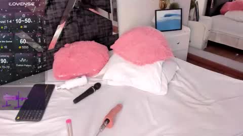 oIssaJonneso online show from 02-24-26, 01:53