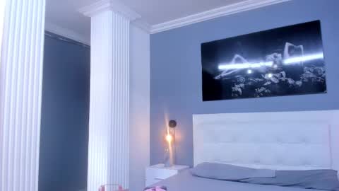 Isa Lancaster online show from 02-21-25, 07:32