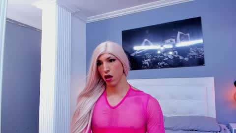 Isa Lancaster online show from 02-26-25, 08:11