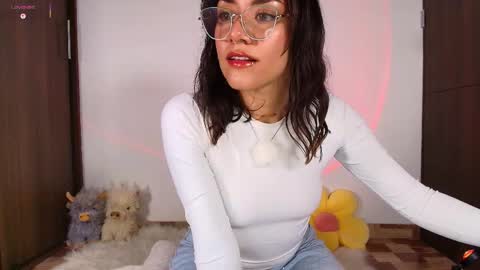 Snapshot of isa_laurentt chatting on 05-14-26, 11:44 Isabella Laurentt online show from 05-14-26, 11:44