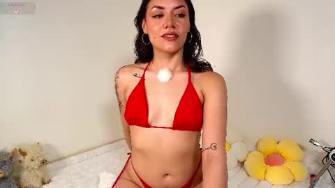 Snapshot of isa_laurentt chatting on 06-13-26, 01:58 Isabella Laurentt online show from 06-13-26, 01:58