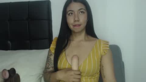 Snapshot of isa_mey chatting on 12-04-24, 07:39 Isa online show from 12-04-24, 07:39