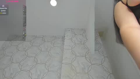 Snapshot of isa_rose_7 chatting on 06-15-26, 07:38 isa rose 7 online show from 06-15-26, 07:38