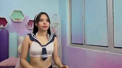 Snapshot of isaa_skinnyy chatting on 06-13-26, 03:48 Isaa Skinny online show from 06-13-26, 03:48