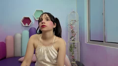 Snapshot of isaa_skinnyy chatting on 06-15-26, 03:31 Isaa Skinny online show from 06-15-26, 03:31