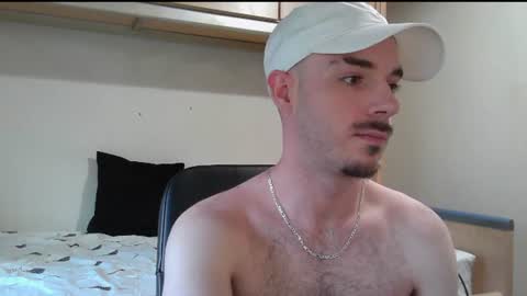 Isaac99c online show from 07-31-26, 06:02