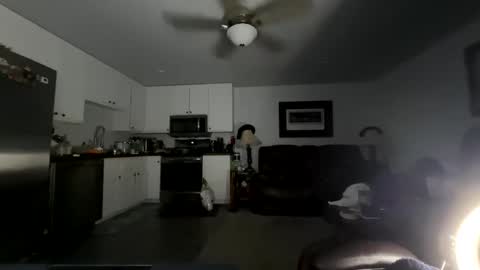 isaac_akamu online show from 04-08-26, 12:54