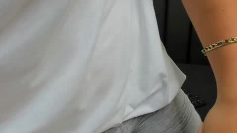 isaac_cryston online show from 02-07-25, 06:13