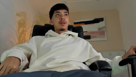 isaac_cryston online show from 12-13-25, 10:37