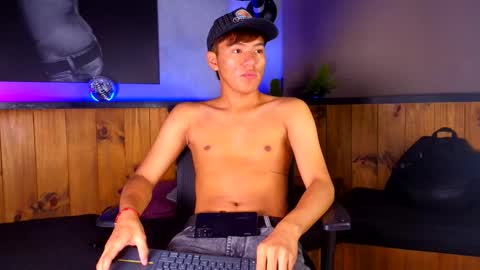 isaac_grimm online show from 03-22-26, 03:32