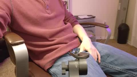 isaac online show from 02-03-25, 10:03