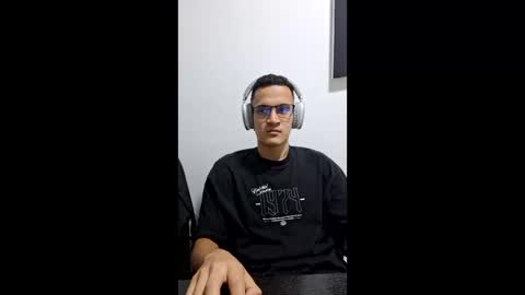 Isaac online show from 03-05-26, 04:30