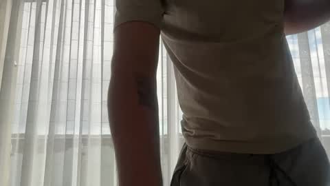 Snapshot of isaacgrangerrr chatting on 05-21-26, 05:14 isaacgrangerrr online show from 05-21-26, 05:14