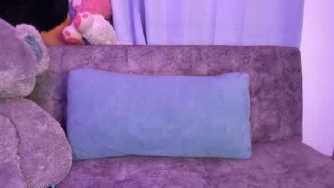 isaac online show from 11-12-25, 07:20