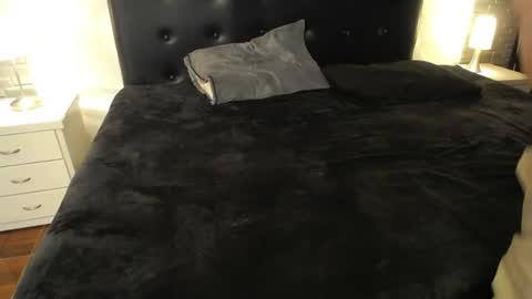 isaak_salomee online show from 06-27-26, 12:22